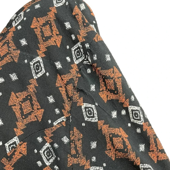 Torrid Geo Print Challis Tunic Top Black Orange Plus‎ Size 3X - Picture 5 of 13